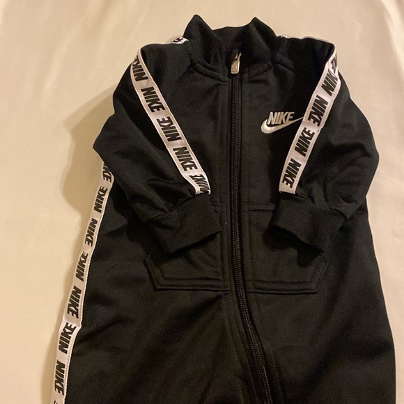 Nike infants outfit size 3 months NEW - Picture 3 of 4